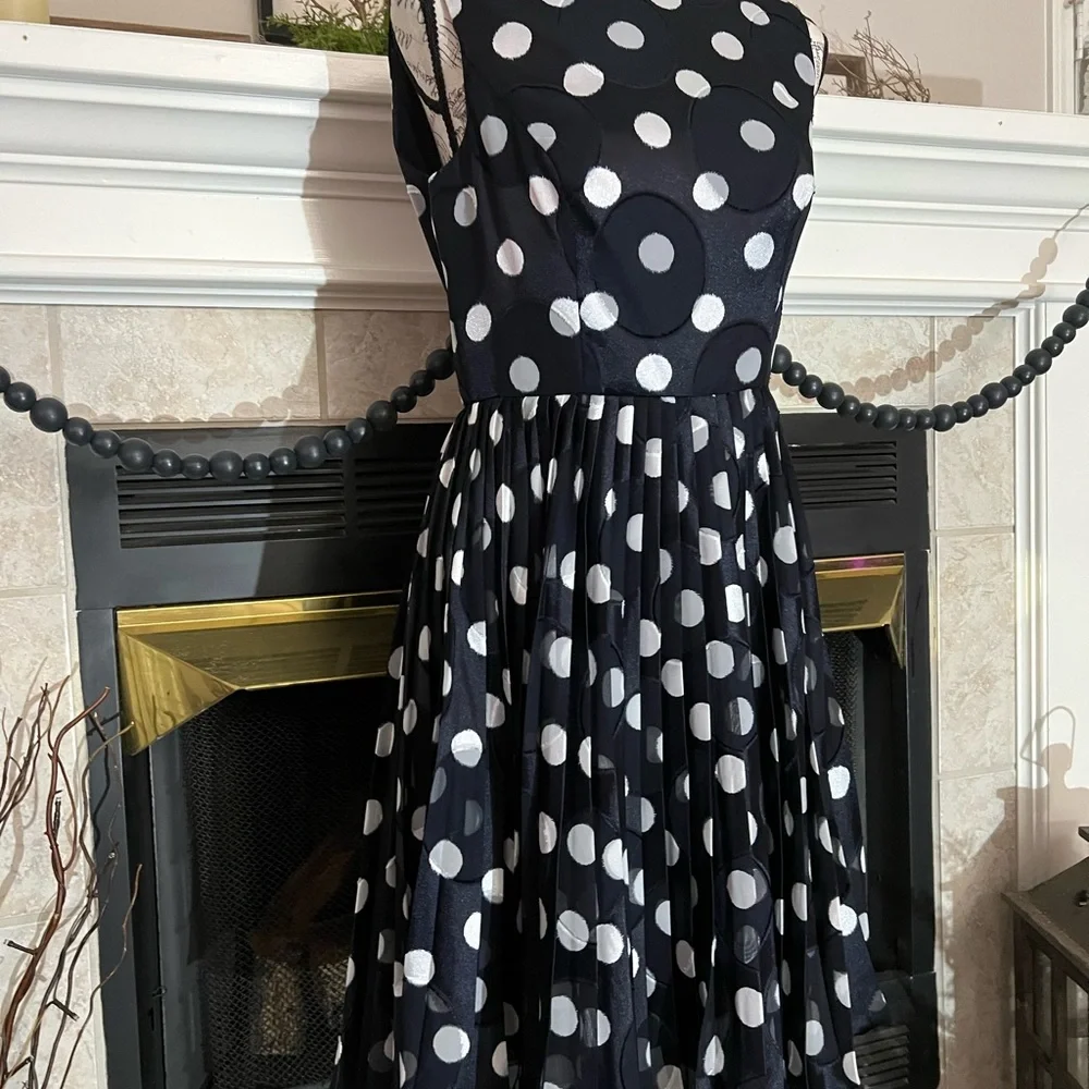 ADRIANA PAPELL Fit and Flare Black With White Polka Dot Printed Dress Size 4 - Picture 7 of 13